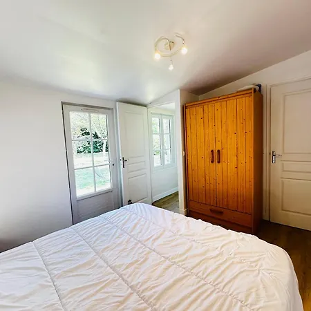 Maison A Pour 2-3 Pers Avec Grand Jardin - Fr-1-709-99 Holiday home