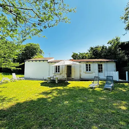 Maison A Pour 2-3 Pers Avec Grand Jardin - Fr-1-709-99 بيت للعطل فورا