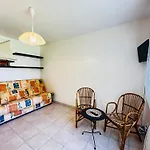 Maison A Pour 2-3 Pers Avec Grand Jardin - Fr-1-709-99 Fouras